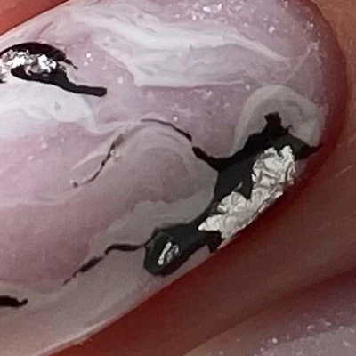 Mai в Тюмени Тюменская область, Тюмень, Муравленко, 3 к1